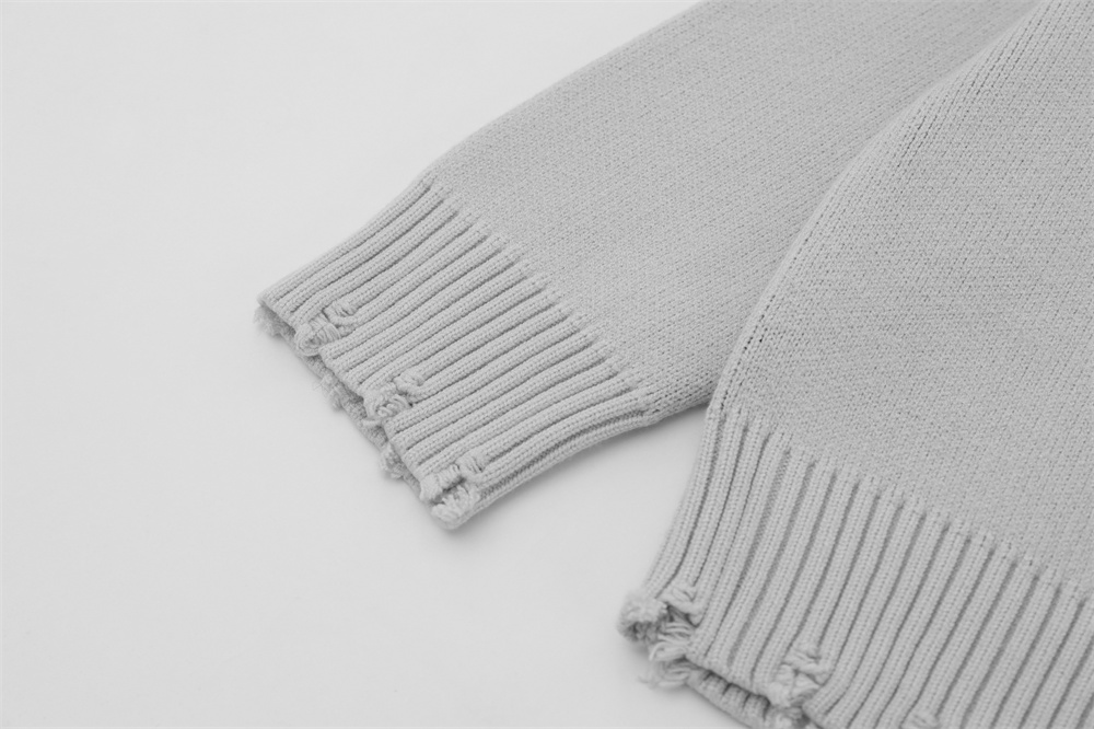 Sweater Image 9
