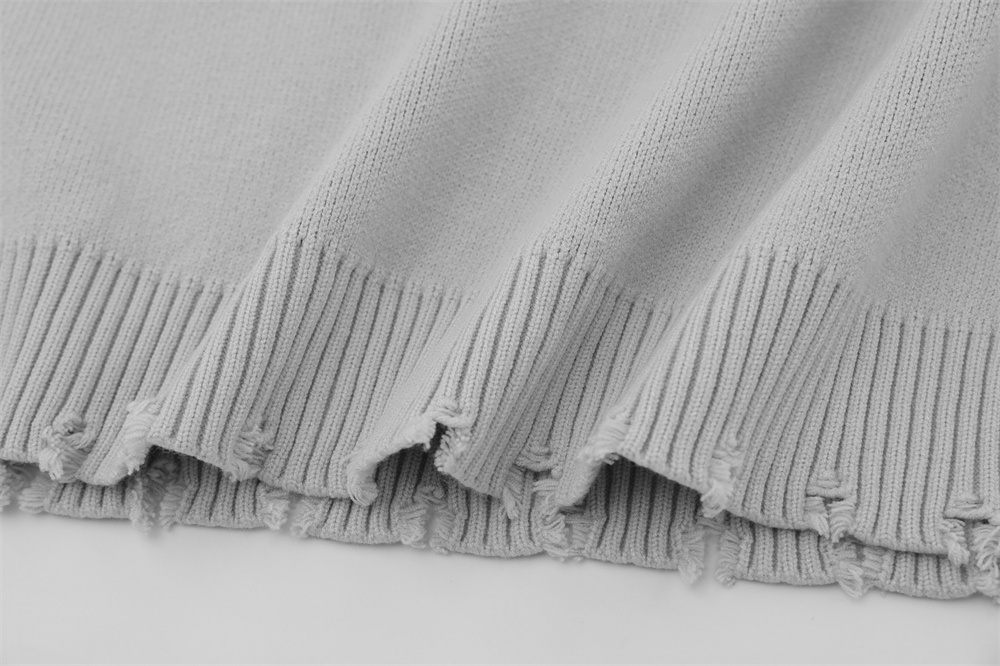 Sweater Image 8