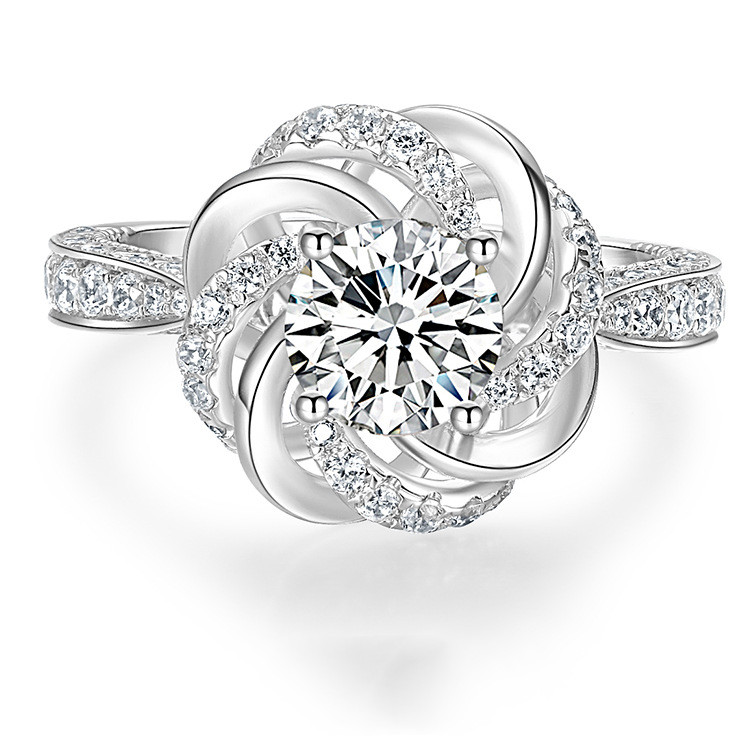 Imitation Moissanite Female Ring Image 5