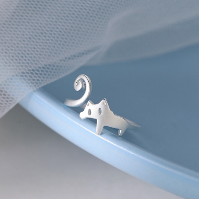 Kitten Ring Girl Image 6