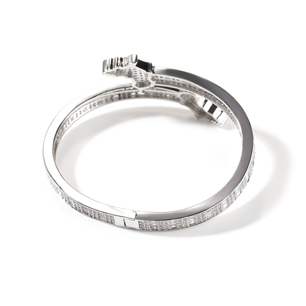 Elegant Africa Map Bracelet