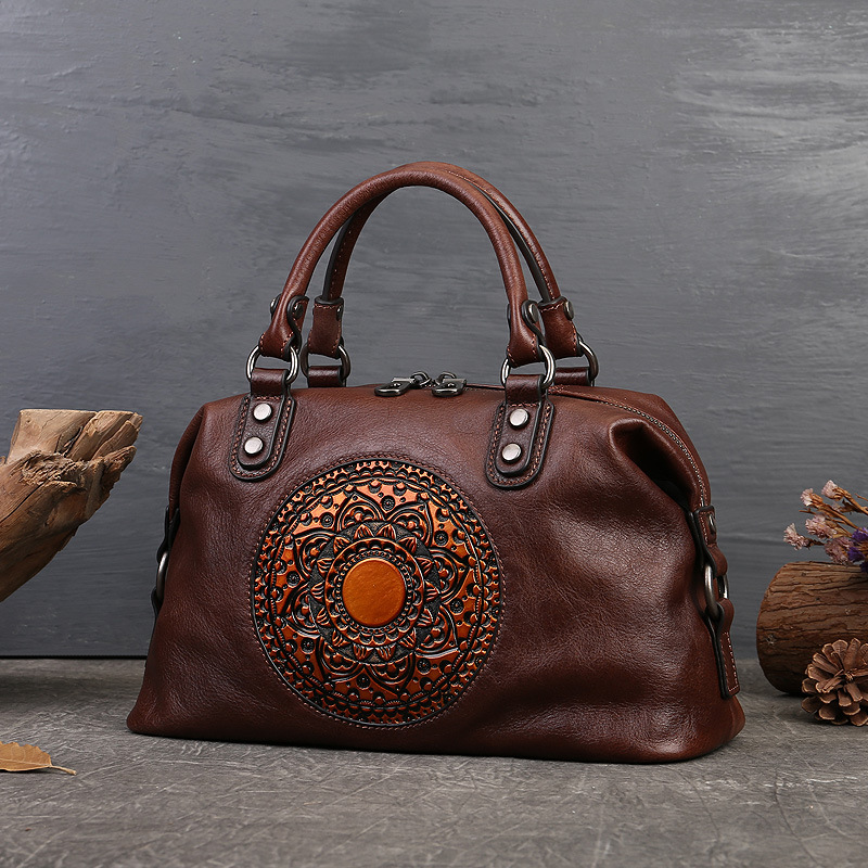 Women's Business Handbag Image 4