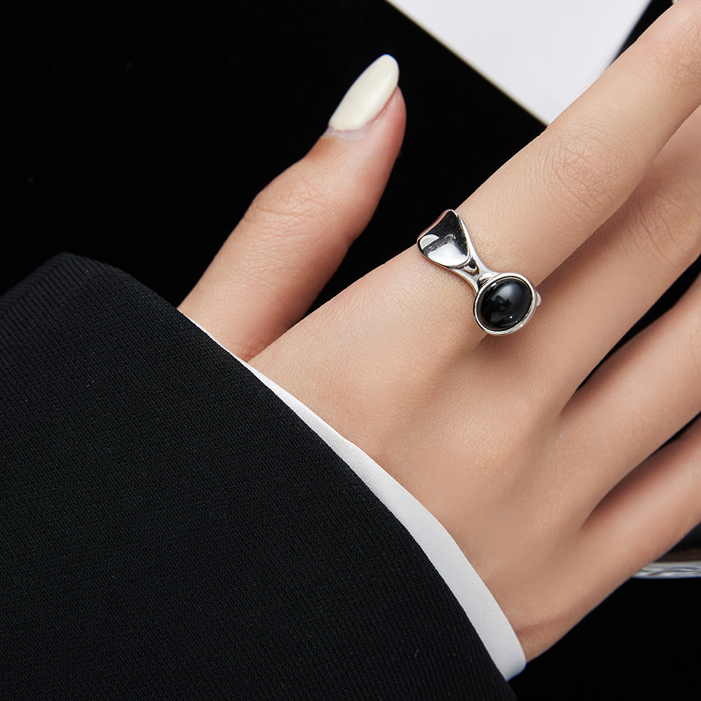 Versatile Adjustable Ring