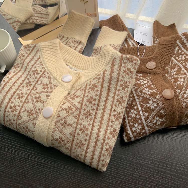 Retro Thick Jacquard Women's Sweater