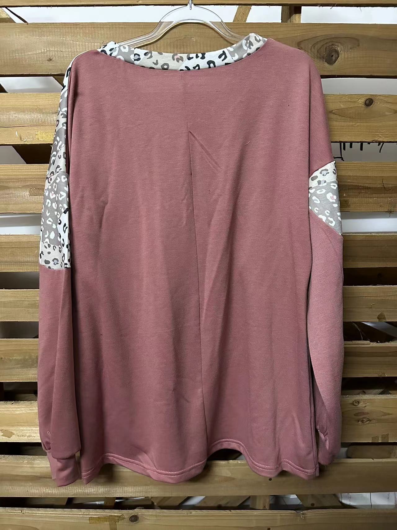 Leopard Splicing Sweater Image 5