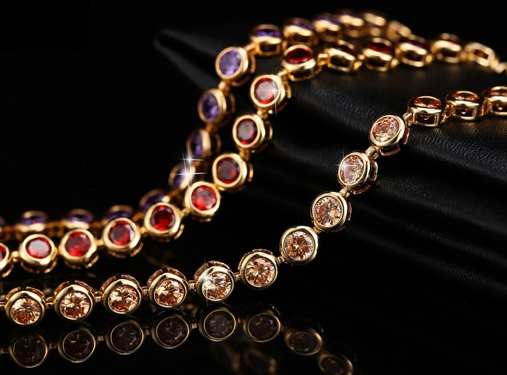 Zircon Bracelet Image 4