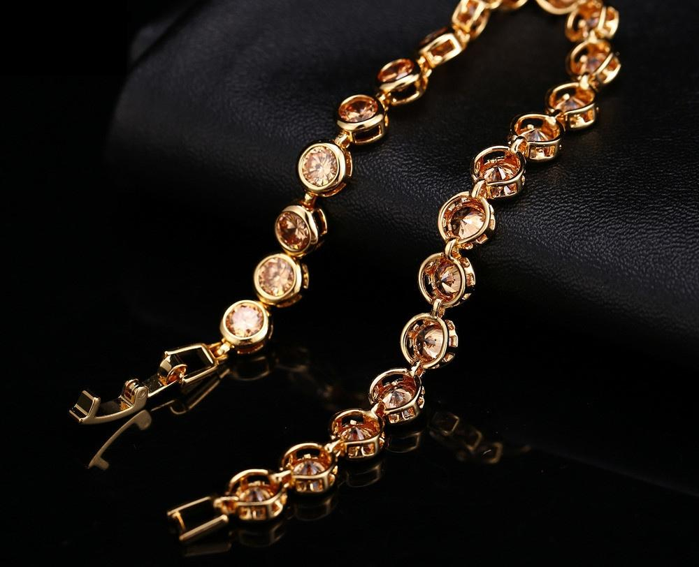 Zircon Bracelet Image 5
