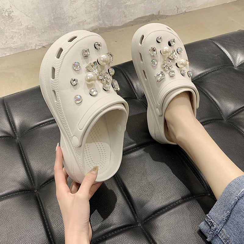 Hole Shoes Women’s Slippers 5