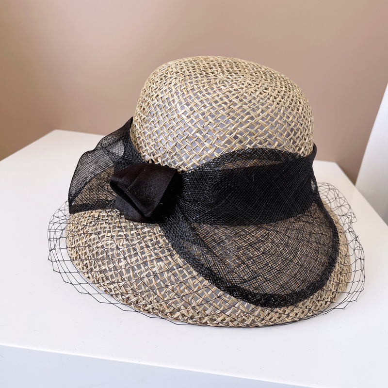 Cambric Big Bowknot Bucket Hat 3