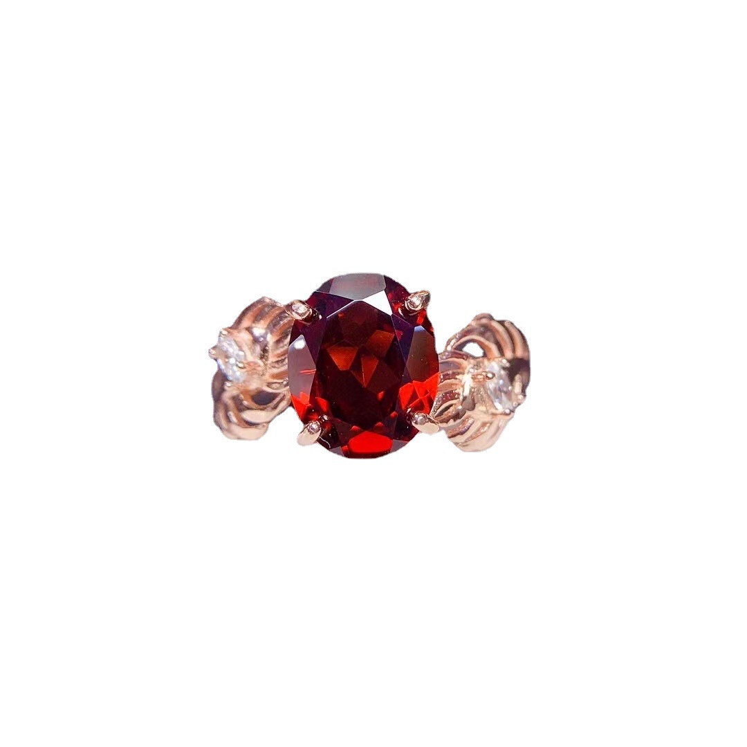 Women's Fashion Natural Garnet Ring Image 1