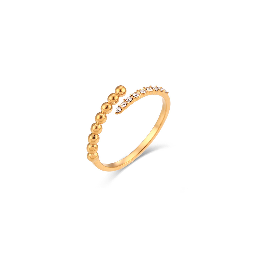 Different angles of the ring