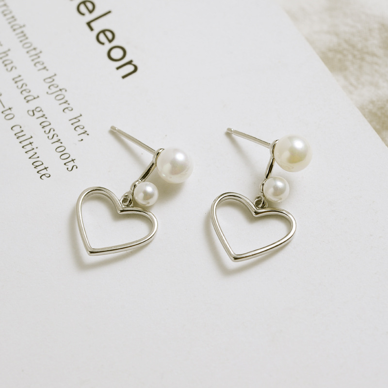 Hollow Love Earrings Image 4