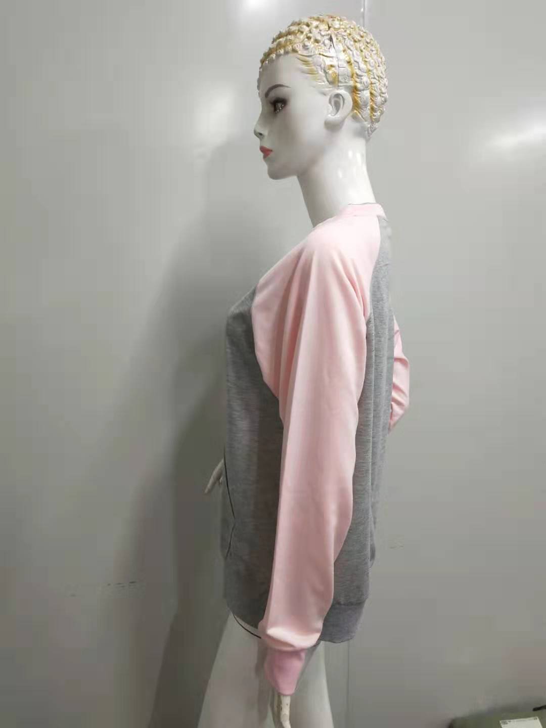 Pullover Hoodie Image 13