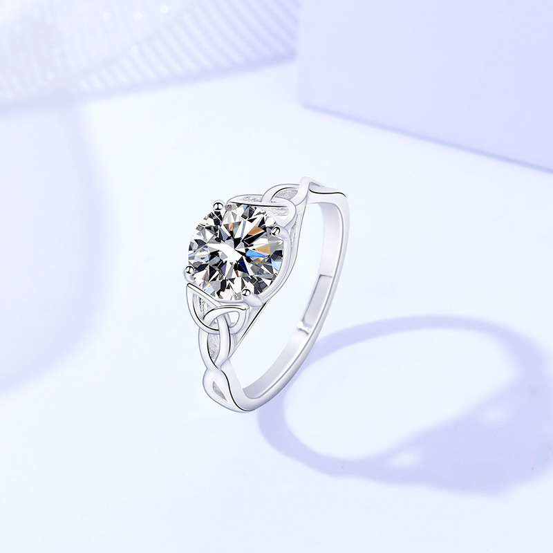 Sterling Silver Interwoven Lines Round Moissanite Ring 4
