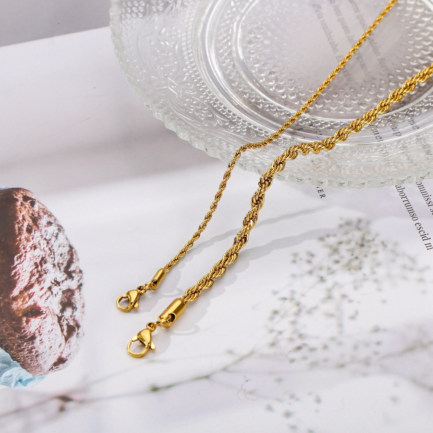 Hemp Flowers Chain Bracelet 1