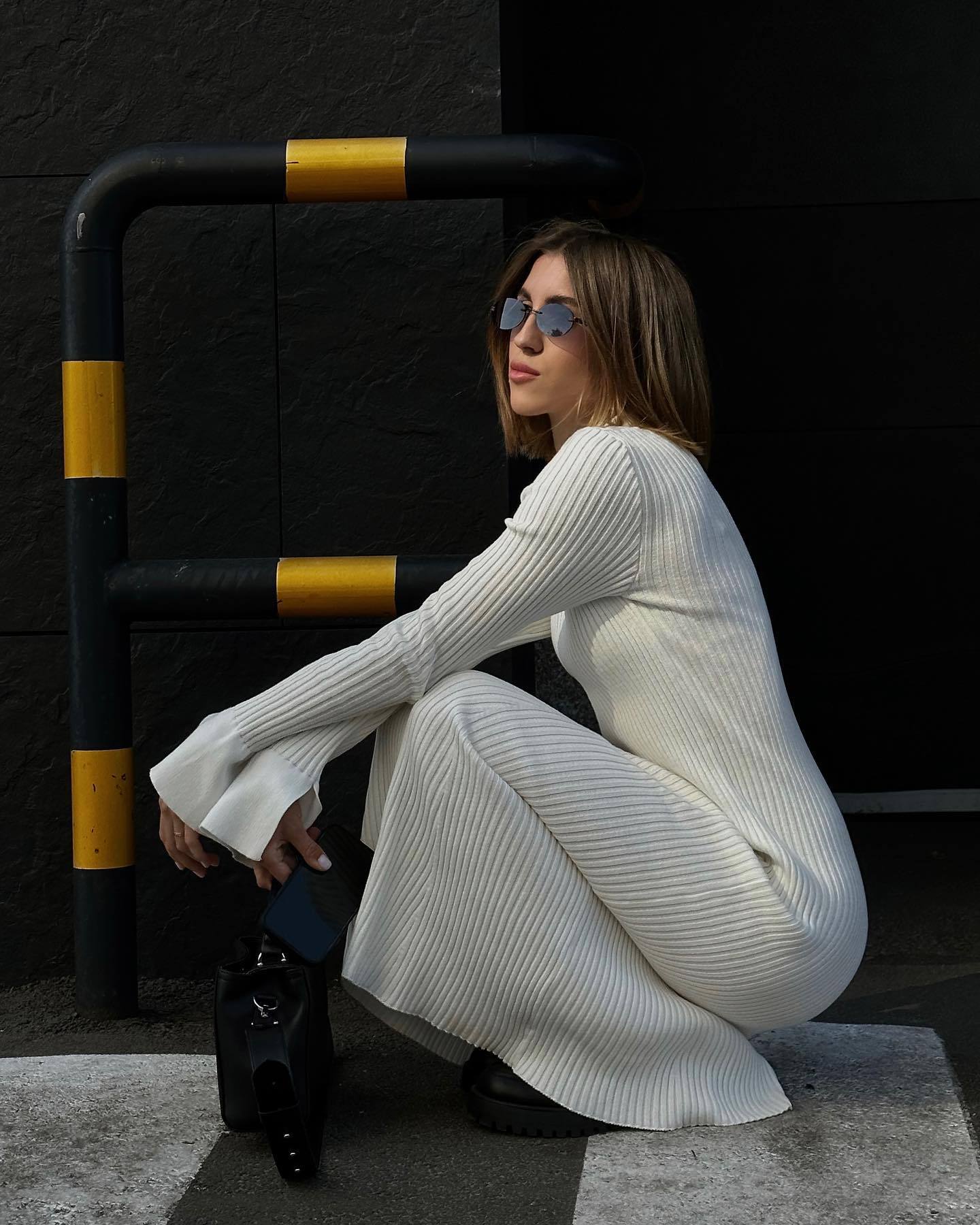 Turtleneck Knitted Skirt Image 2