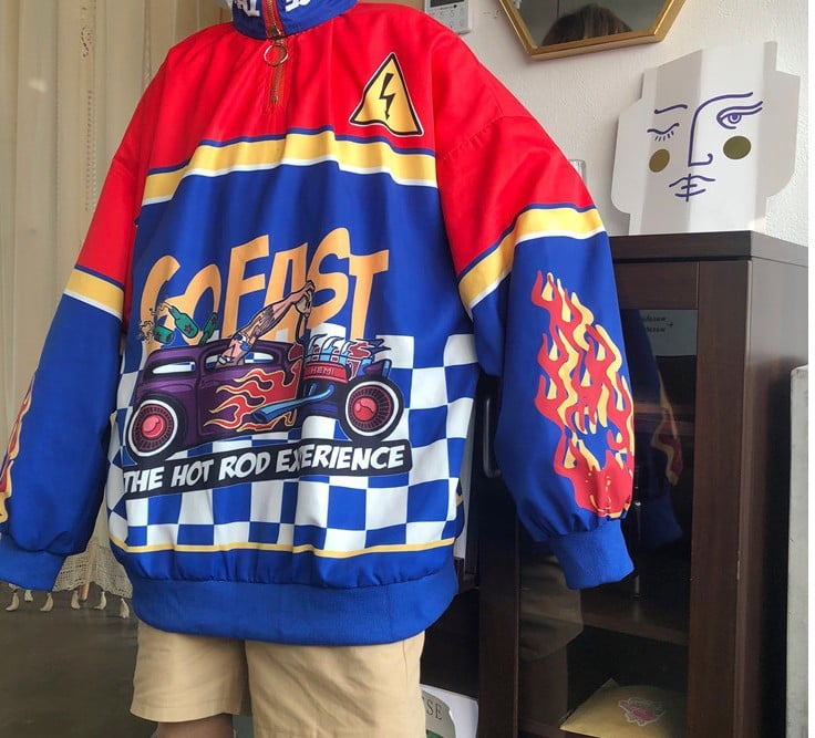 Harajuku Sweater Image 5