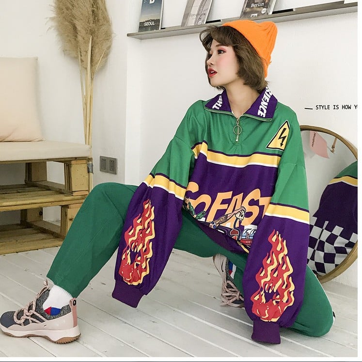 Harajuku Sweater Image 2