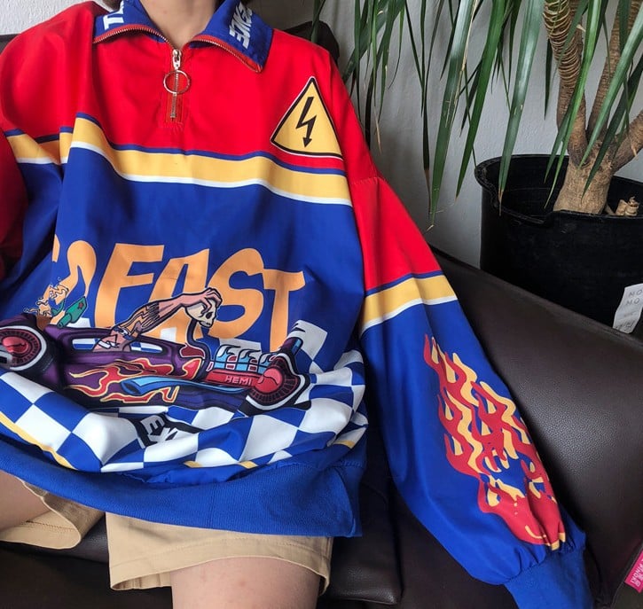 Harajuku Sweater Image 4