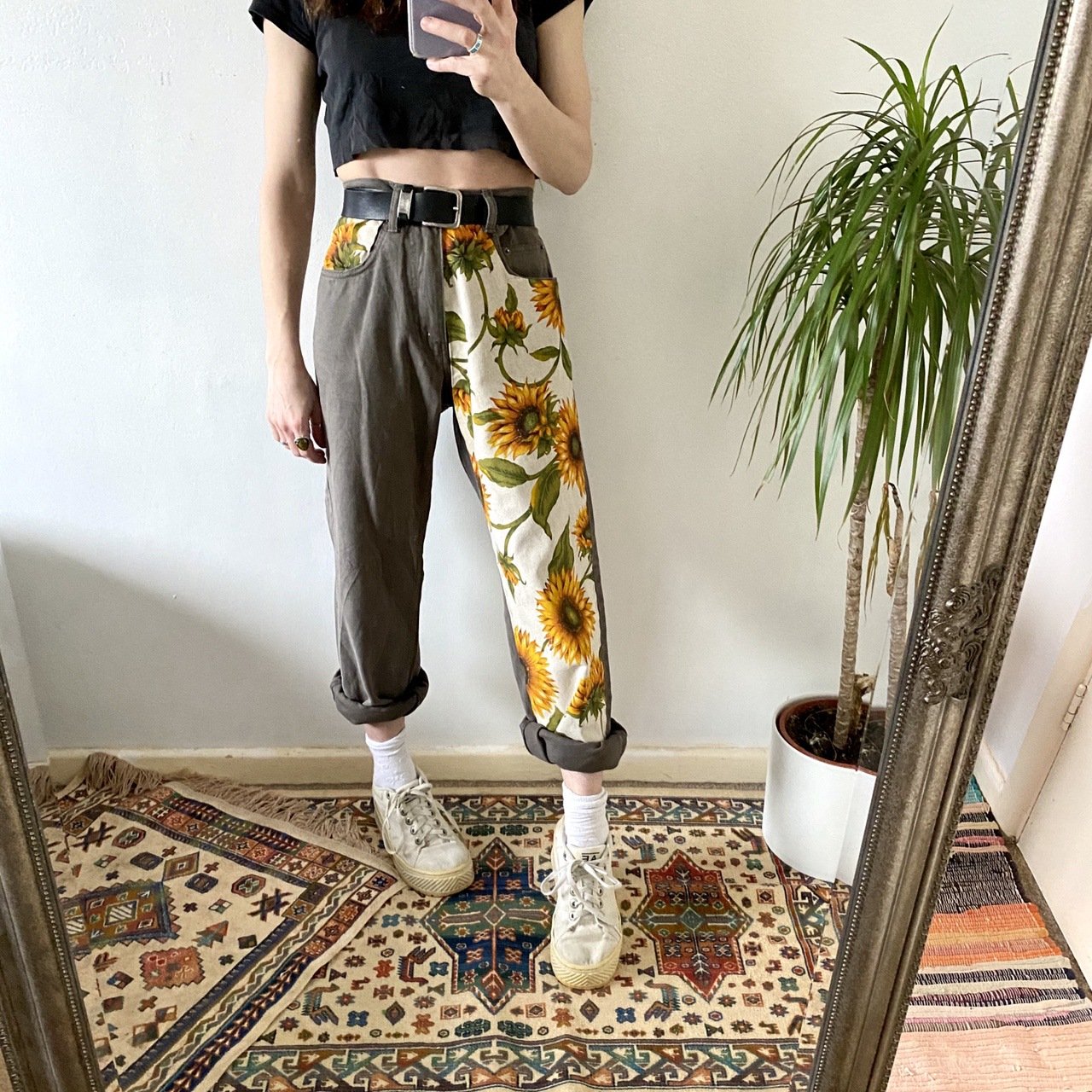 Trousers Image 4