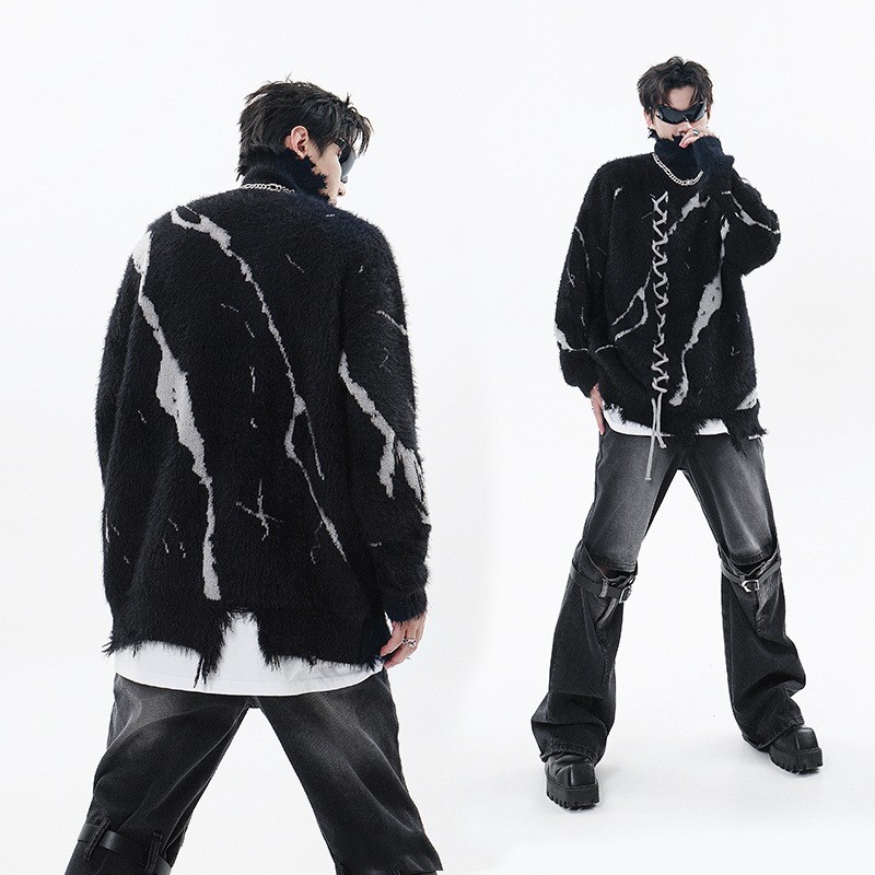 Sweater Image 4