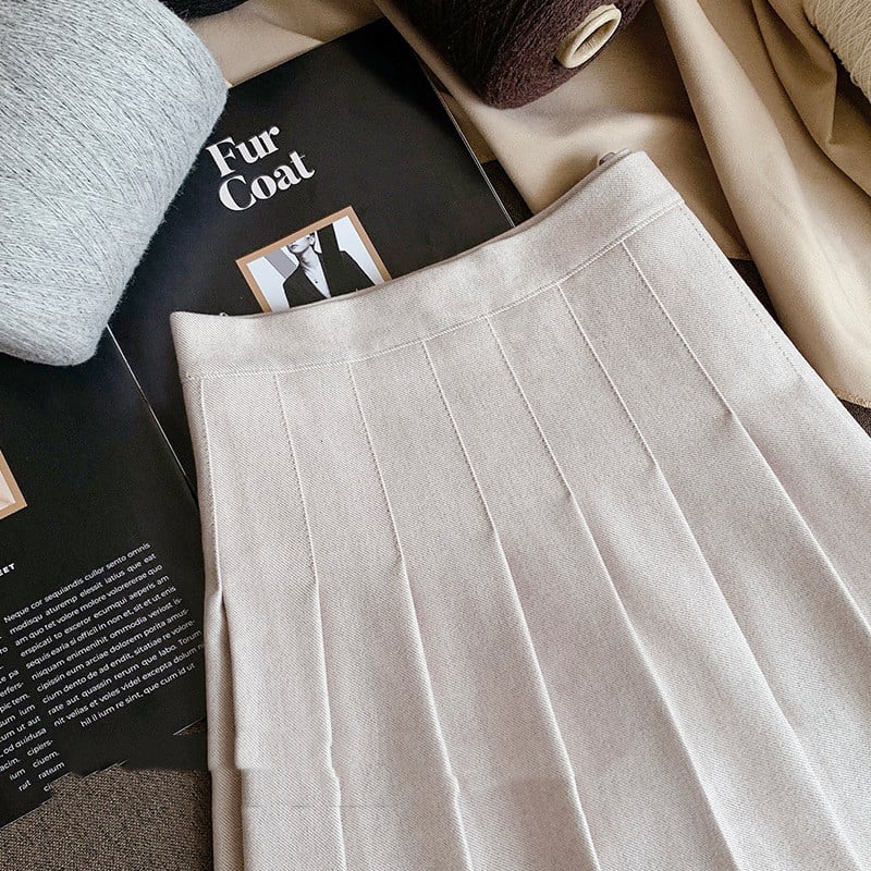 Pleated Women's Skirt - Style 3