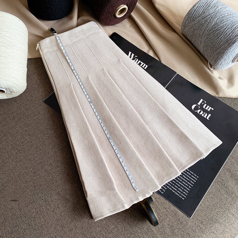 Pleated Women's Skirt - Style 12