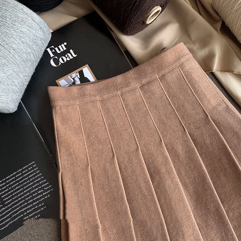 Pleated Women's Skirt - Style 6