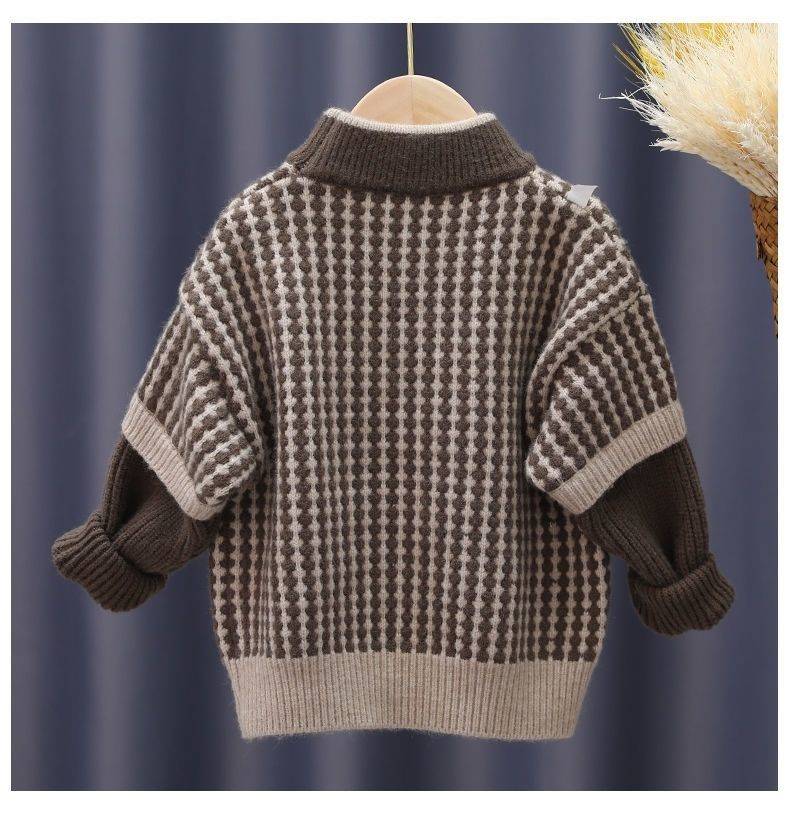Children's Thickened Sweater Image 2