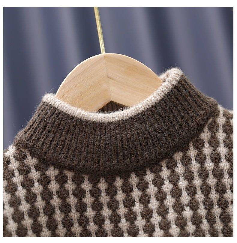 Children's Thickened Sweater Image 4