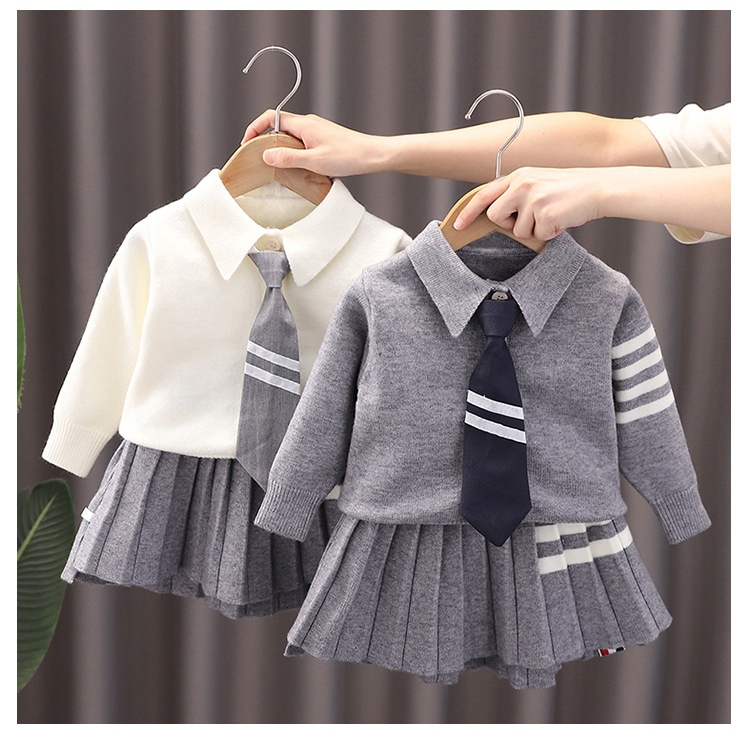 Sweater Suit Image 11