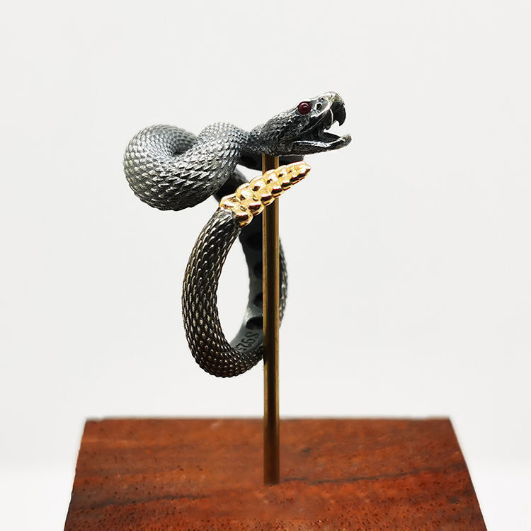 Rattlesnake Ring Image 8