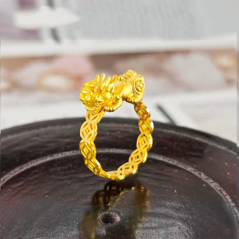 Brass Gold Plated Money Drawing And Luck Changing Coin Pixiu Ring Side View