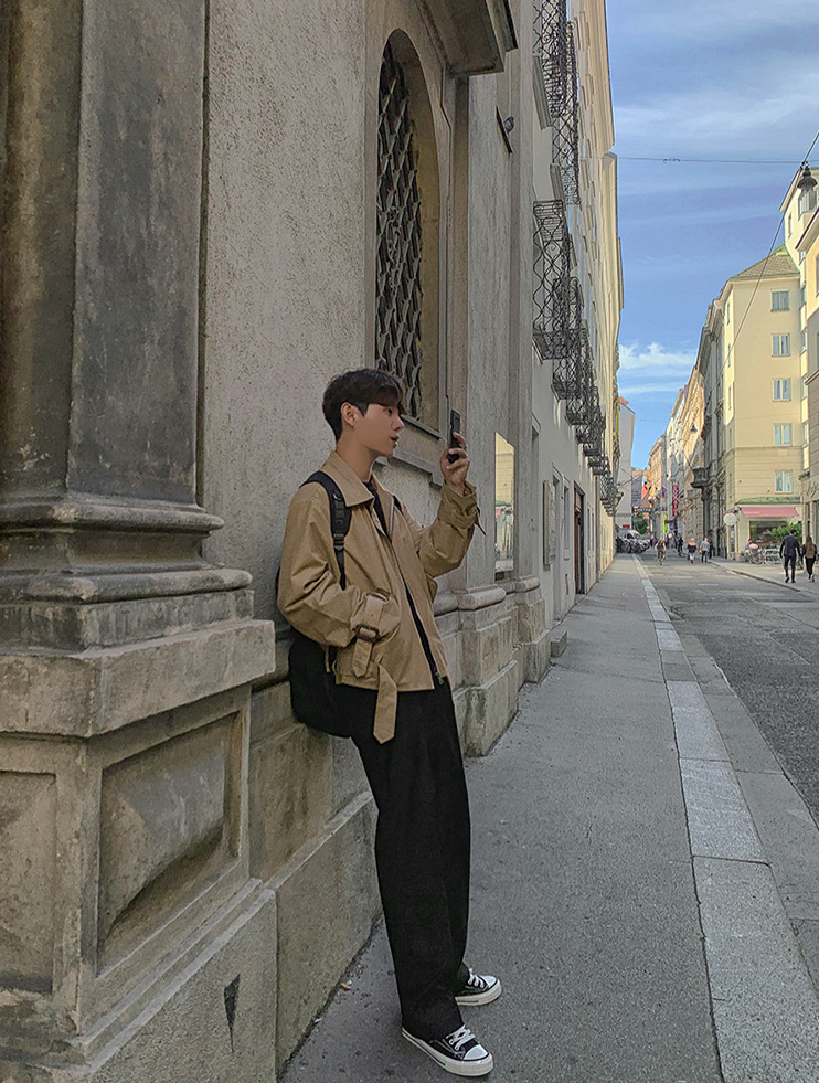 Men's Handsome Short Jacket Coat Image 2