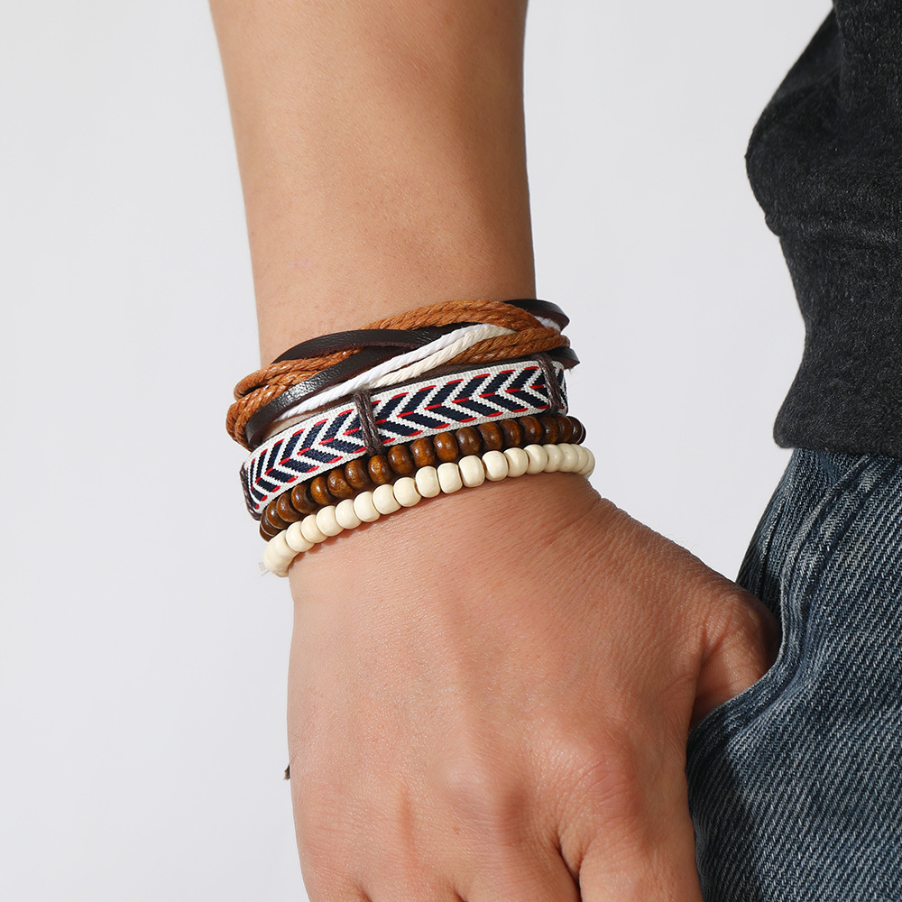Retro Men's Wooden Bead Bracelet