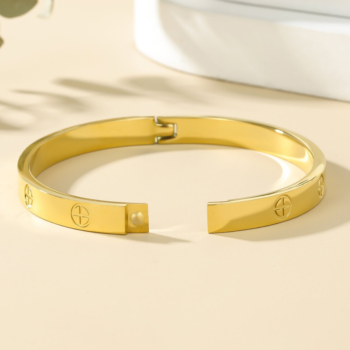 Stainless Steel Cross Nail Bracelet 3