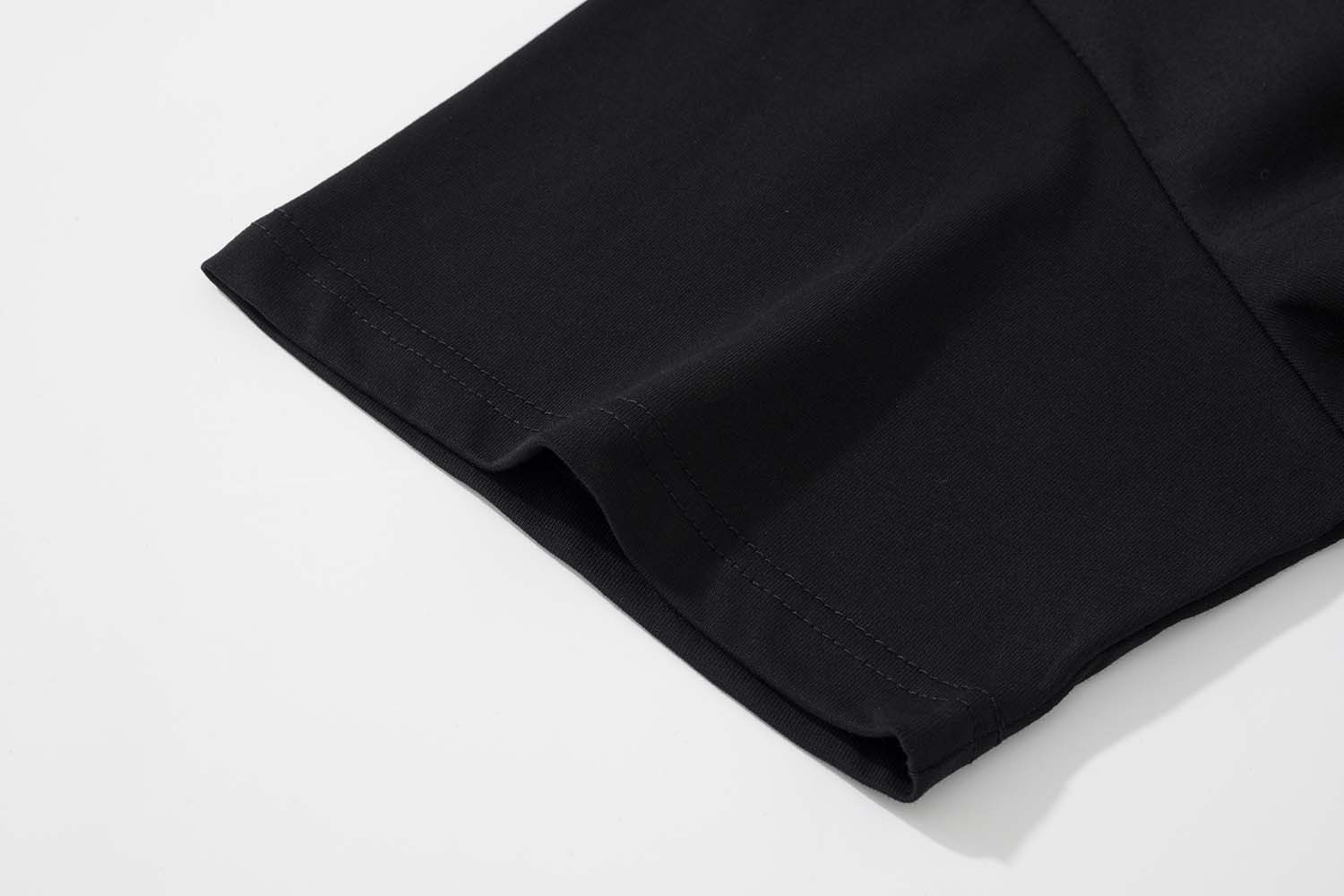 Phantom Letter Print Short-sleeve Image 3