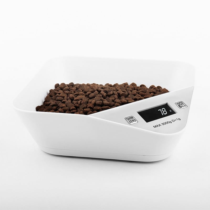 Digital Pet Scale with User