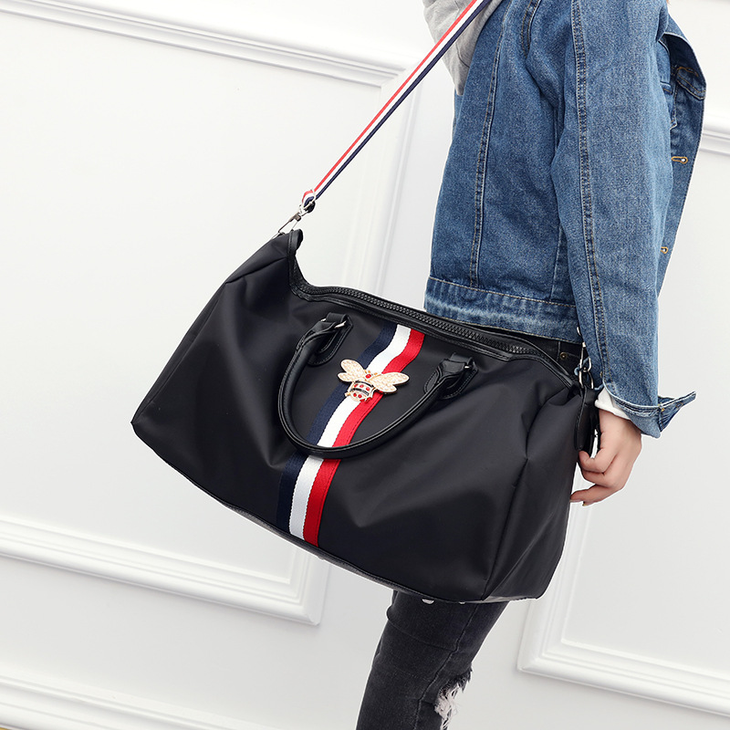 Hand Luggage Image 4