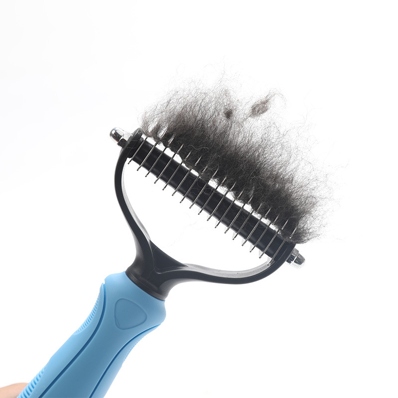 Pet Comb Detail 4