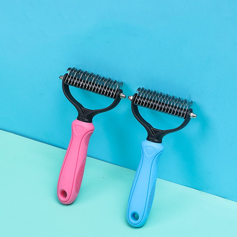 Pet Comb Detail 9