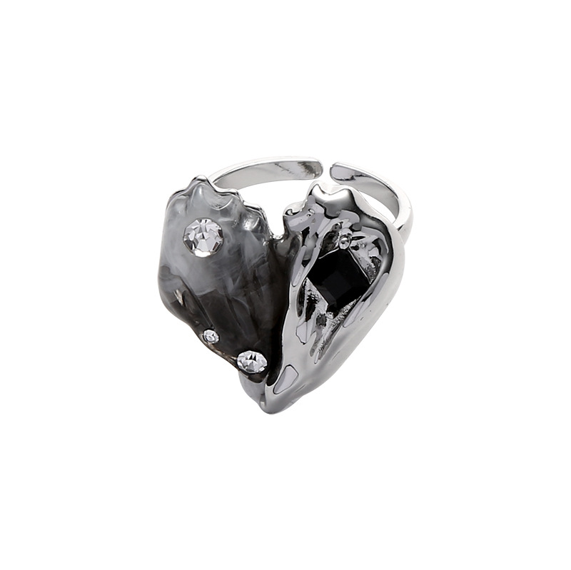 Lava Fold Love Heart-shaped Ring