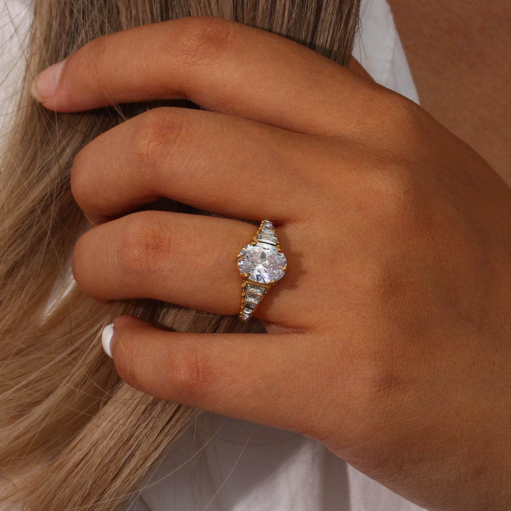 Syllia Diamond Ring Image 2