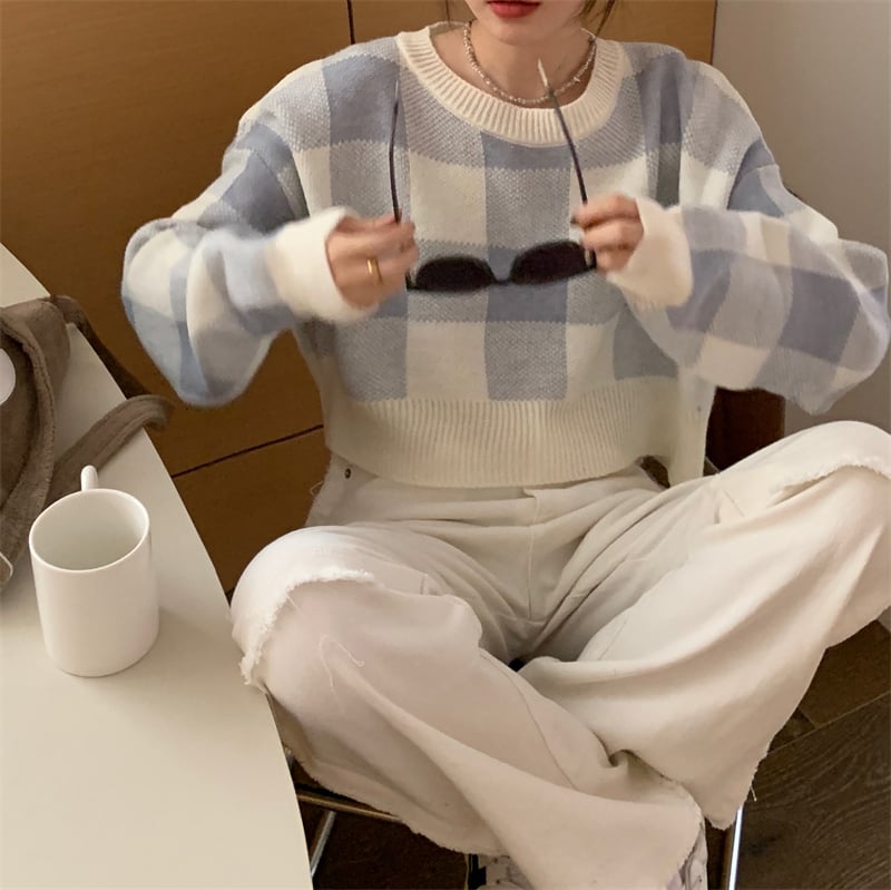 Women's Contrast Color Plaid Sweater - Style
