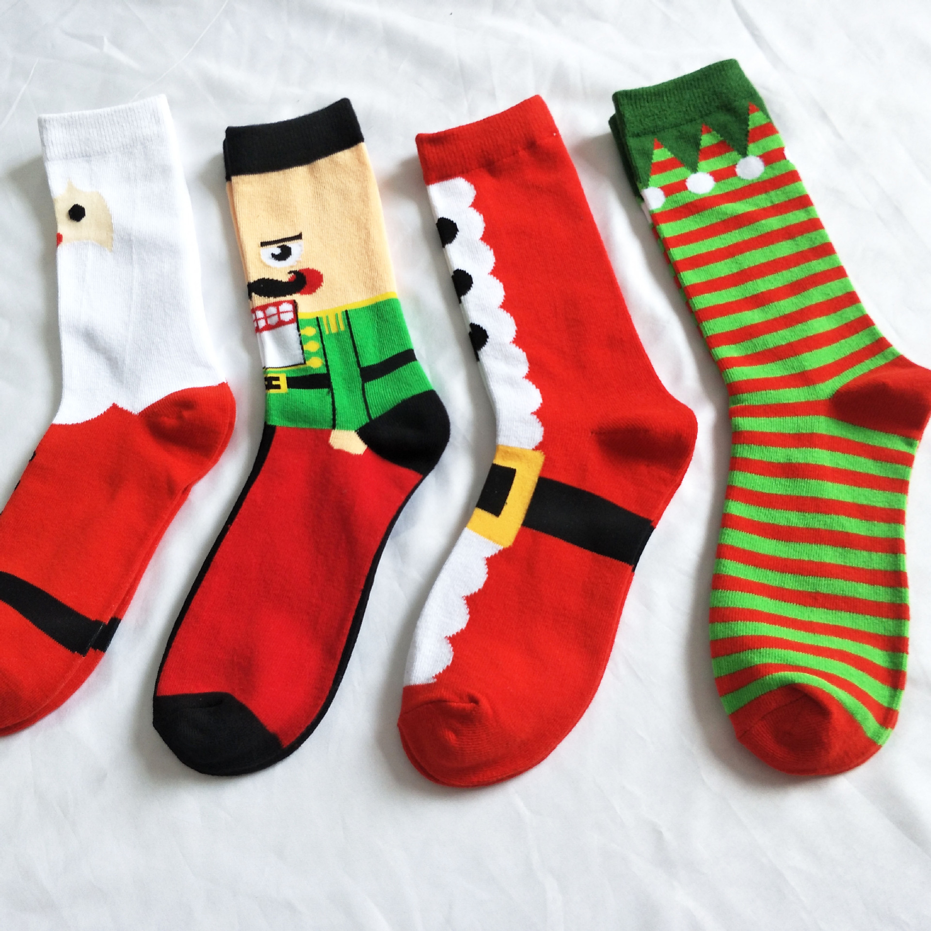 Christmas Personalized Cartoon Men's Socks - Image 3