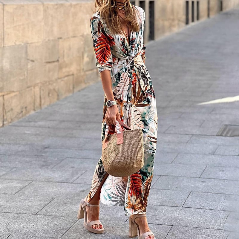 Elegant Feather Dress Image 4