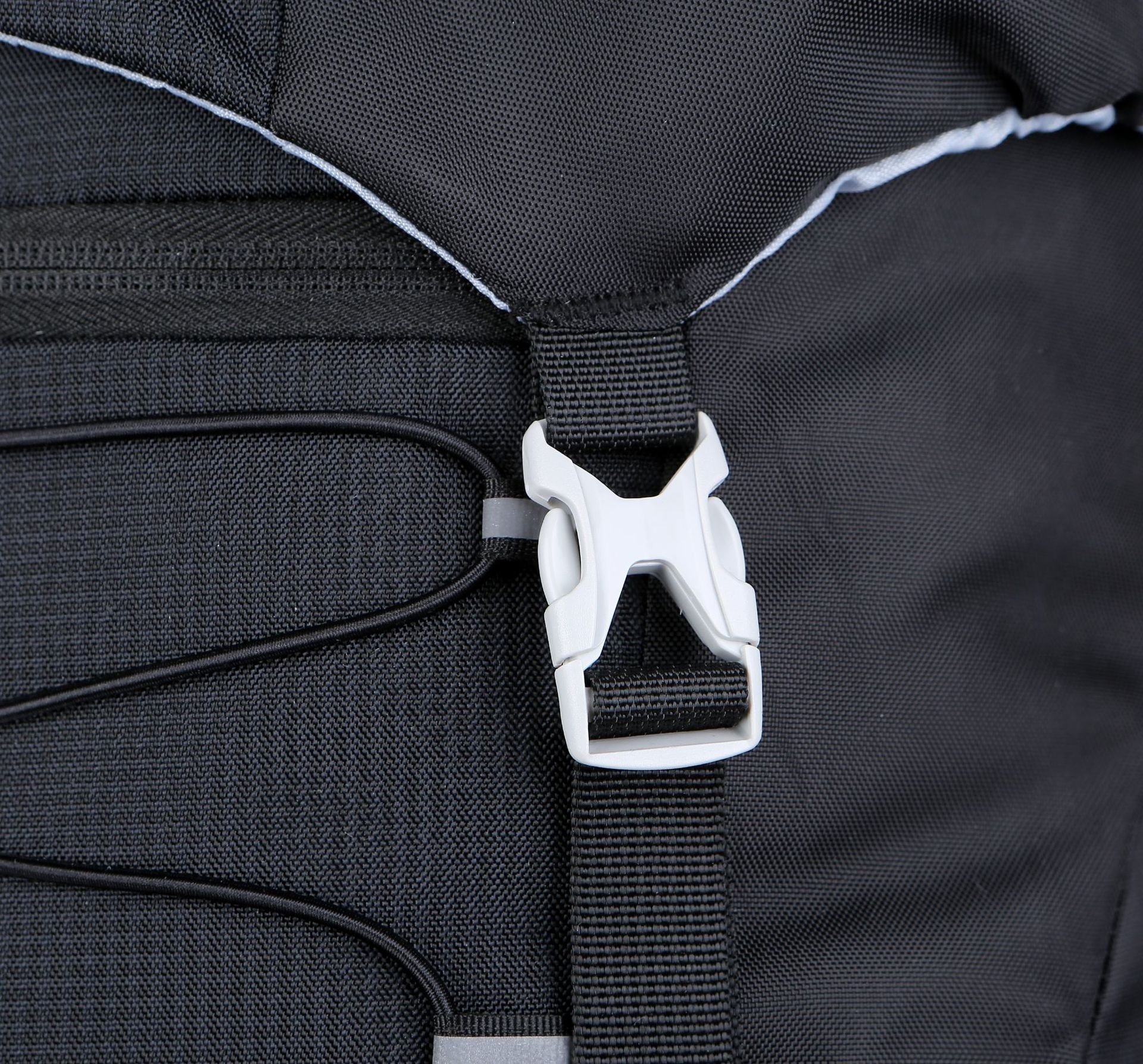 Outdoor Mountaineering Bag 11
