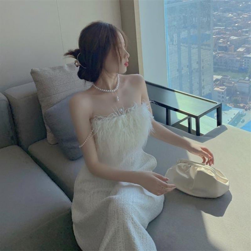 Tube Top Dress Side View