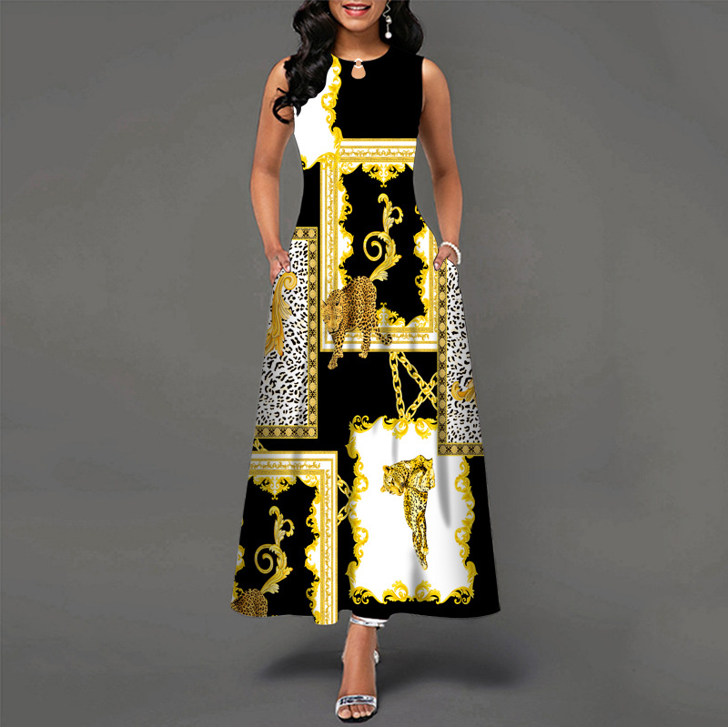 Black and White Maxi Dress Image 3