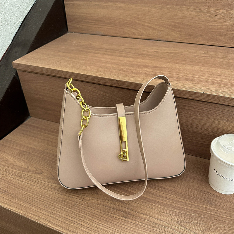 Shoulder Bag Image 7